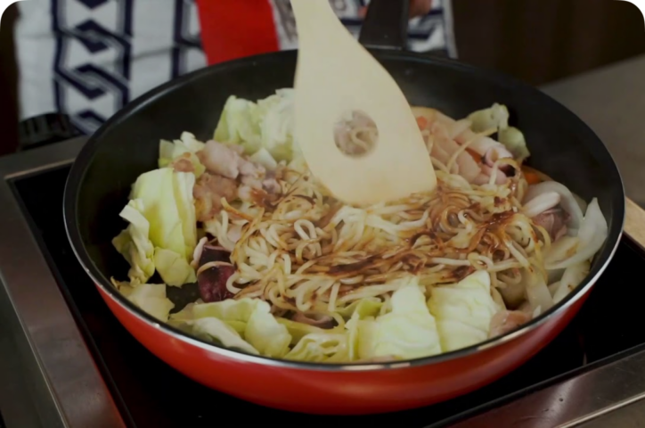 របៀបធ្វើមី Yakisoba